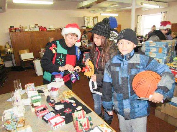 Kids Shop for Free program a Christmas tradition