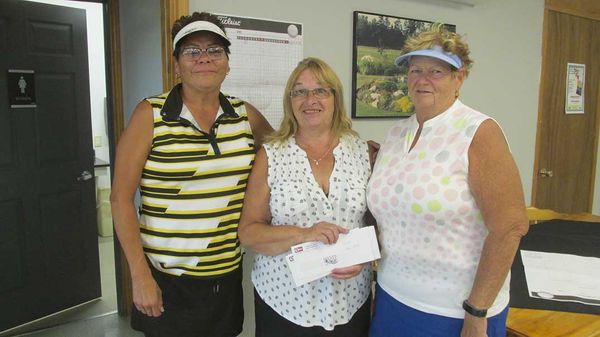 Ense-Sloan team wins ladies’ open golf tournament at Manitoulin Golf