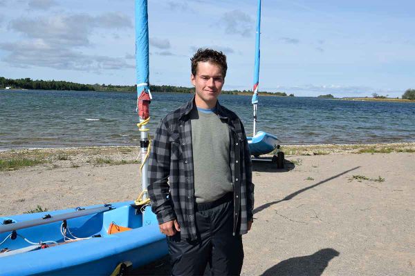 Sea cadet is the lead instructor in youth sailing program