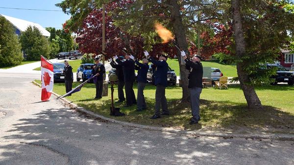 Queen’s Platinum Jubilee celebrated with gun salute