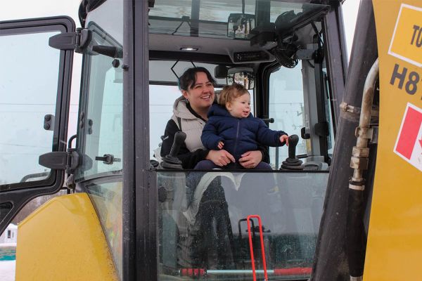 M’Chigeeng welcomes winter with a host of fun events for everyone
