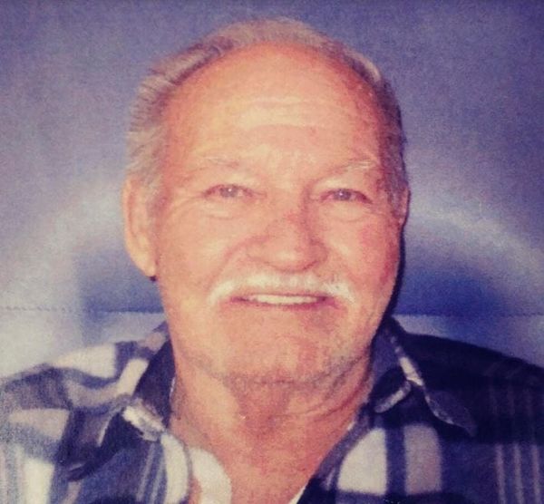 ANGUS MCKENZIE  1940 – 2019