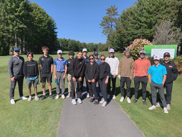 Manitoulin Secondary School golfers qualify for North Ontario championship