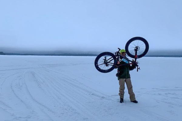 Constable Steve Redmond again cycles in Ice Road Challenge from Red Lake to Pikangikum