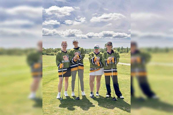 Lady Panthers (hockey) scramble golf tournament was a success this past weekend at Rainbow Ridge Golf Course