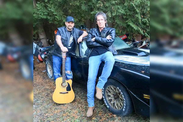 West End songwriters Rocks 95 with new classic rock album Shadows N Dust