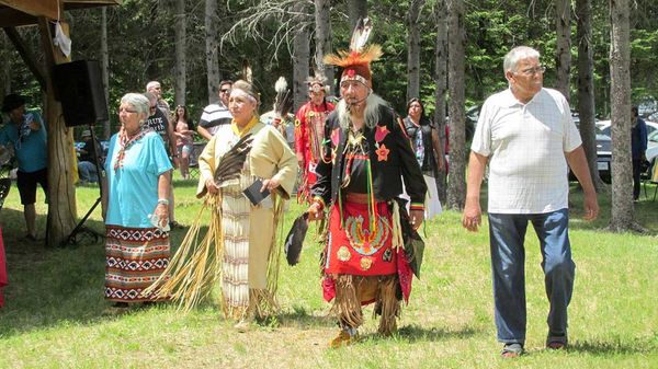 Sheshegwaning 91���˵��� holds annual powwow celebrations