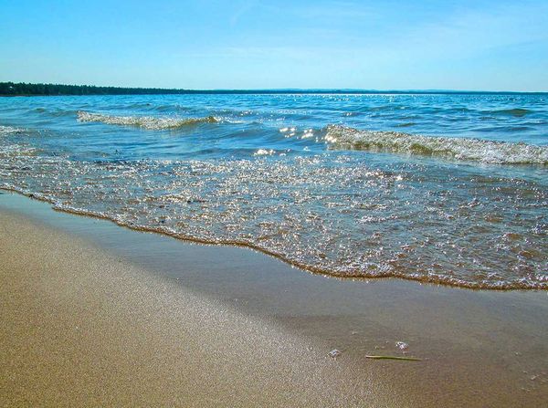 Ontario convening leaders to discuss Great Lakes, water protection