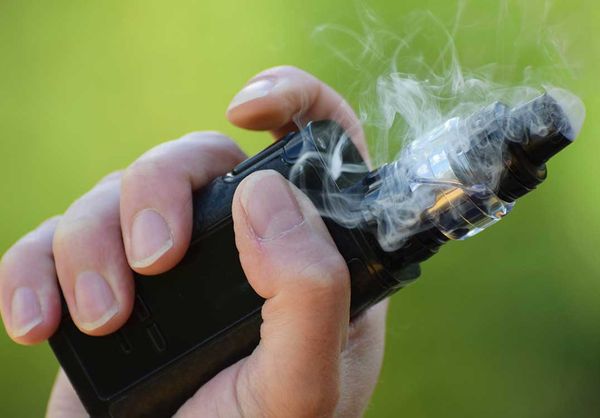 Public Health Sudbury  and Districts official  agrees that Canadians should cease vaping
