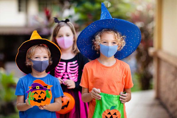 PHSD top doc shares Halloween guidance with Expositor