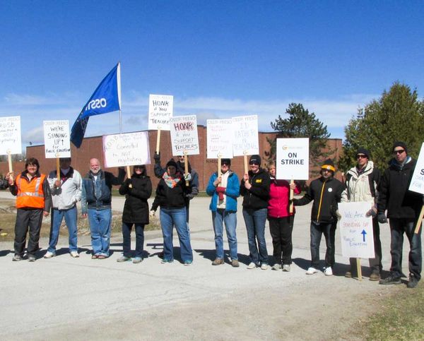 Manitoulin Secondary School teachers on strike and off the job