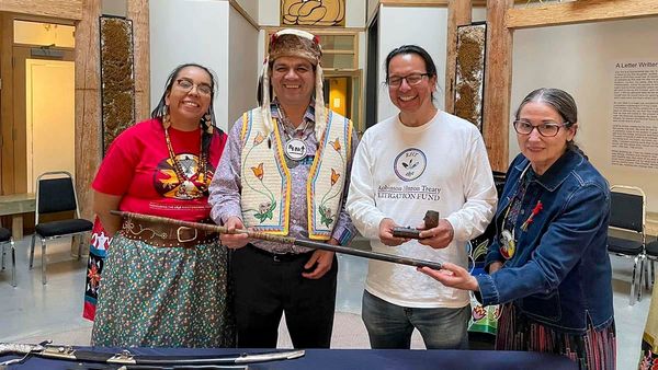Peace pipe used in 1836 Manitoulin Treaty signing being repatriated to Mnidoo Mnising