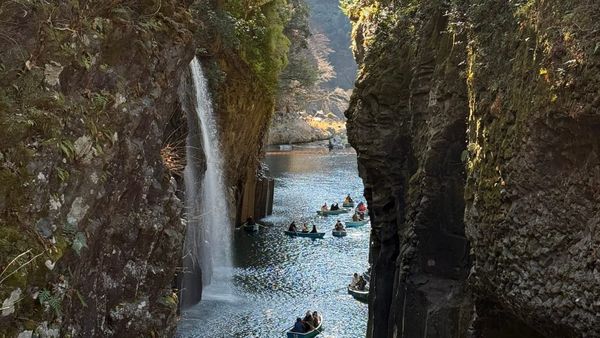 高千穗峽谷美景：划船預約全攻略文章封面圖