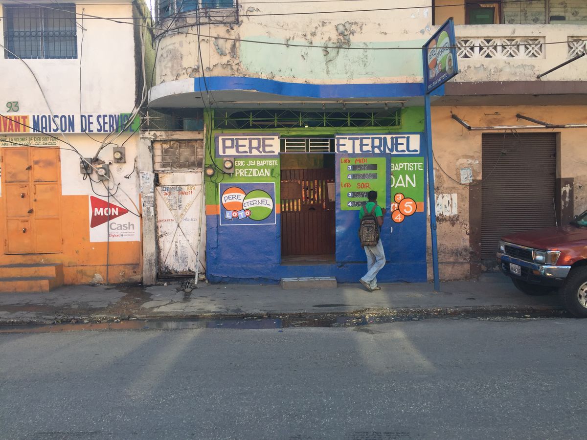 Glané dans les archives : "Un dimanche de Pâques à Port-au-Prince"