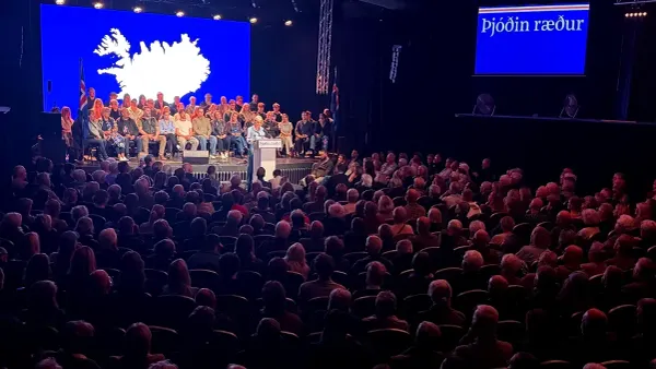 Reykjavik'teki EVET ve HAYIR mitinglerinden bildiriyorum: İzlanda’da referandum öncesi son ve sıcak saatler