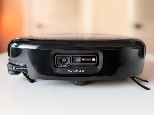 Eufy Omni S2 using Clean AI.See obstacle avoidance to detect household objects during testing.