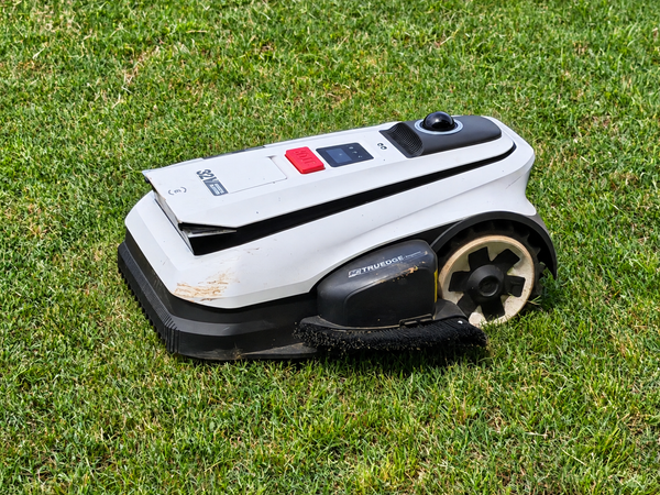Ecovacs GOAT A2000 LiDAR Pro robotic lawn mower cutting grass during outdoor testing.