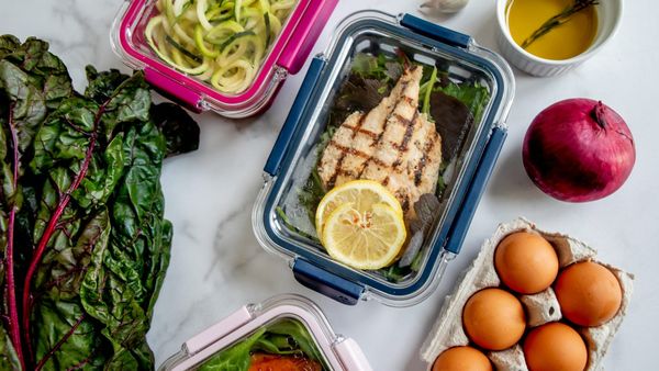 Low-Fat Diets: A Review ★★★☆☆