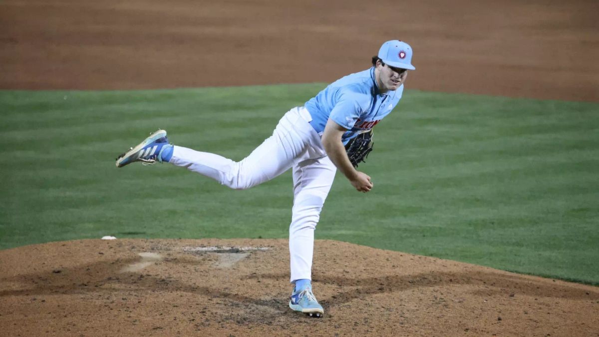 Loyola Marymount transfer Ryan Mullan commits to Wildcats