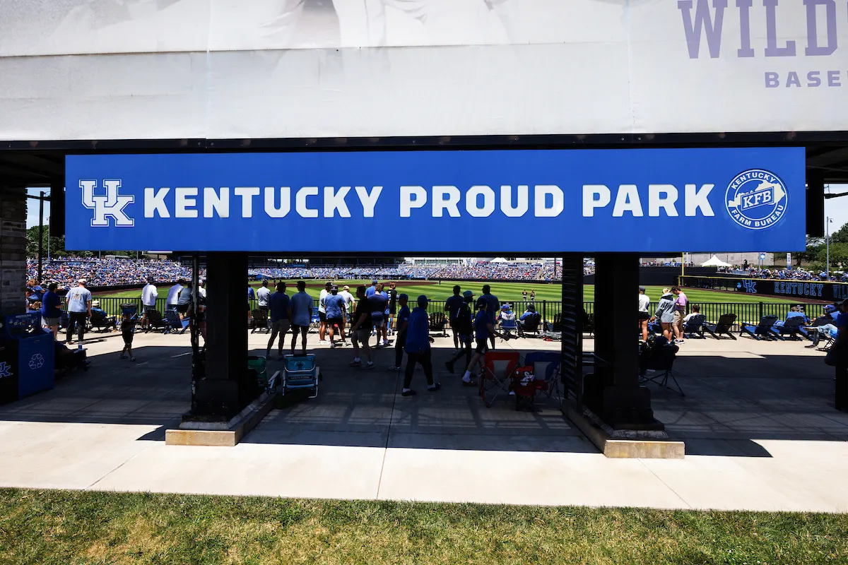 Recruiting notebook: Rankings updates, elite prospects visiting campus