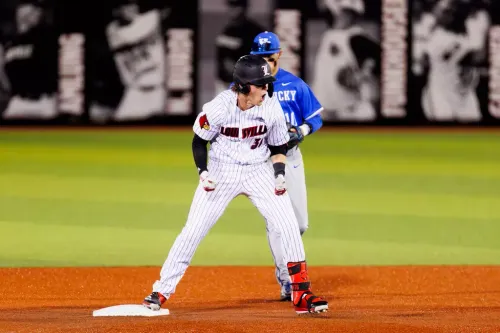 Louisville transfer Tagger Tyson commits to Kentucky