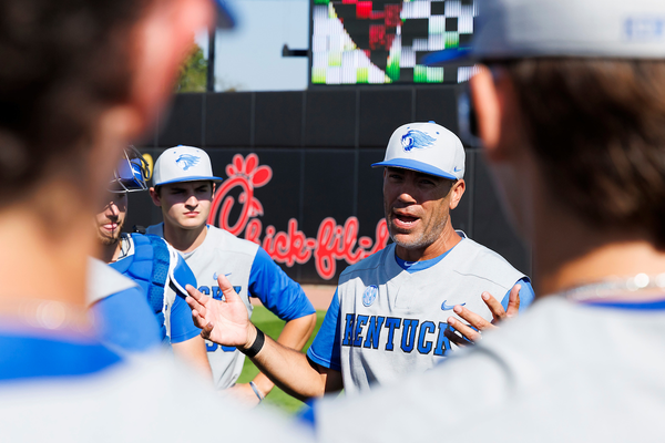Nick Mingione discusses UK's first scrimmage performance