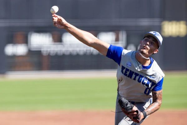 Opening weekend observations: Cats lose Tyler Bell indefinitely but sweep UNC Greensboro