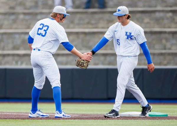 Observations (2/17): Kentucky falls at home 8-6 to Morehead State