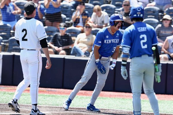 'We just kept fighting.' Kentucky opens Morgantown Regional with 6-5 win over Wake Forest