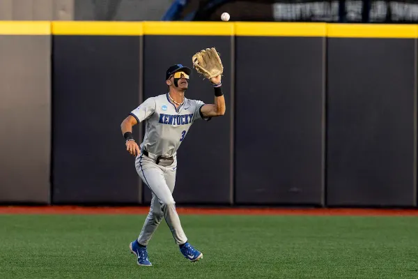 Center fielder Jayce Tharnish returning to Kentucky