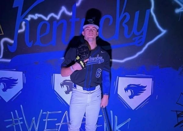 One of the top prospects in high school baseball picks Kentucky