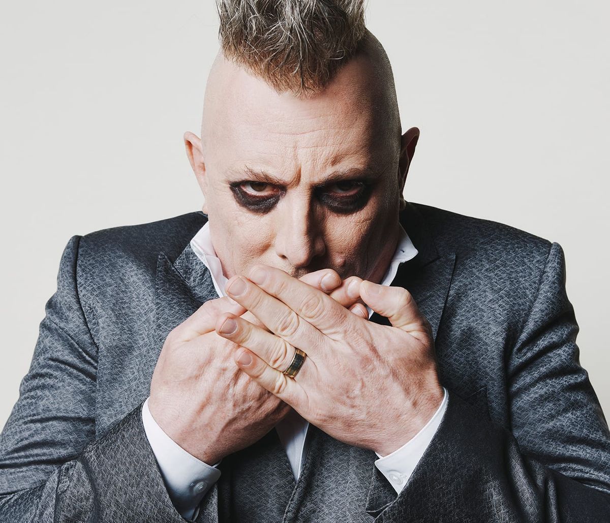 Maynard James Keenan Undergoes Second Hip Replacement