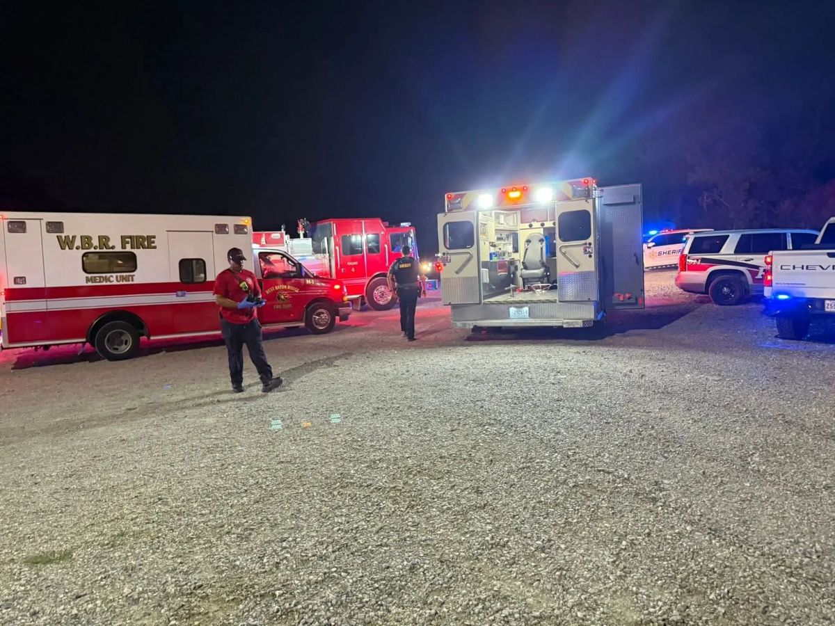 Breaking: Two Rescued from Boating Accident on Intracoastal Water Way