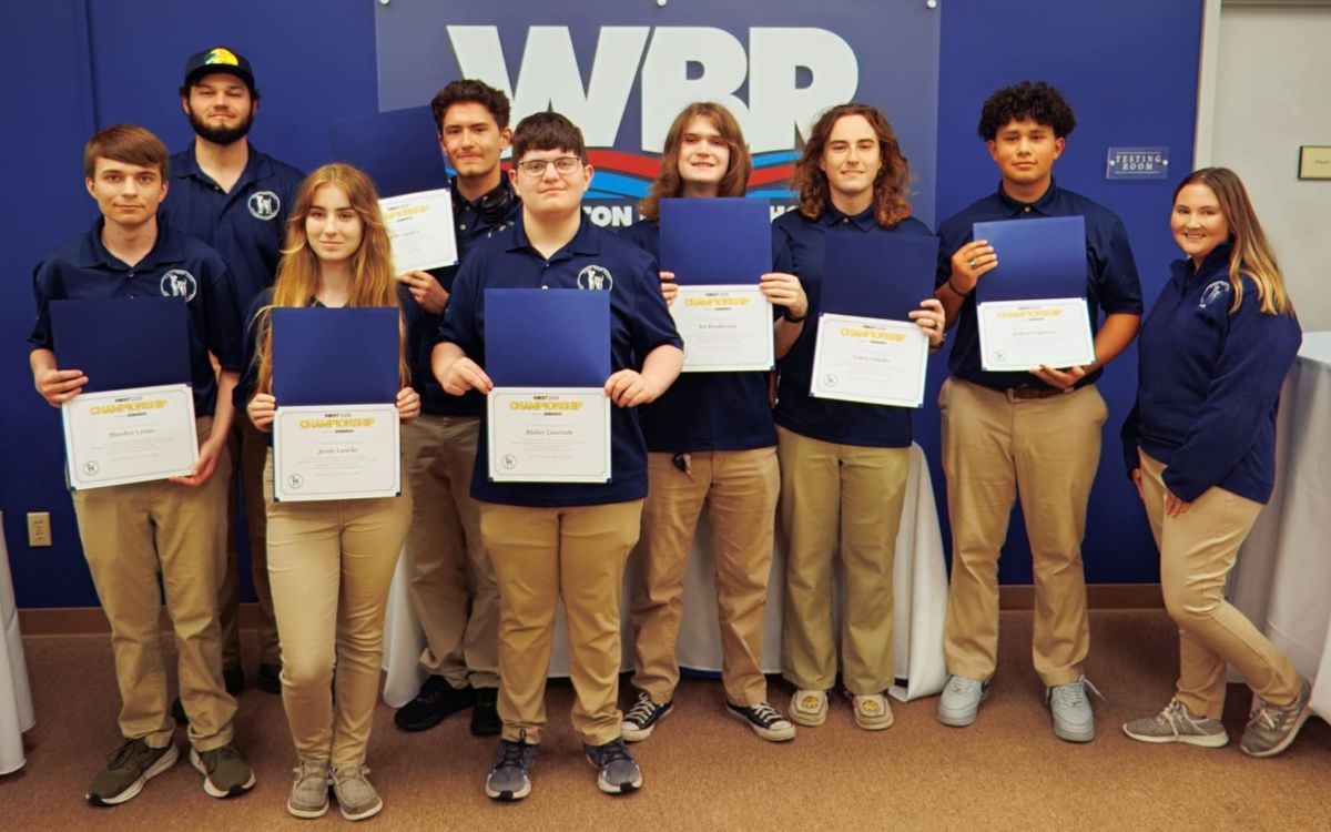Port Allen's robotics team just made WBR history