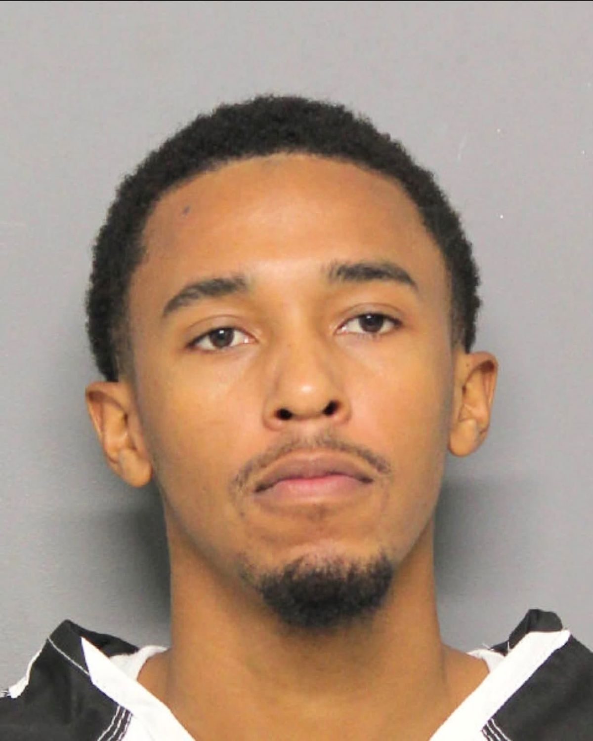 Port Allen police arrest man with machine gun conversion device after chase