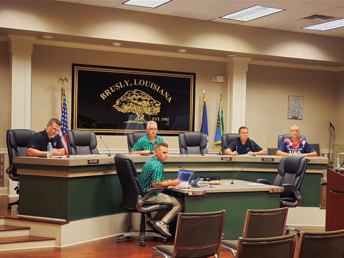 Brusly's sewer contractor still hasn't finished the job, and the town's done paying to wait