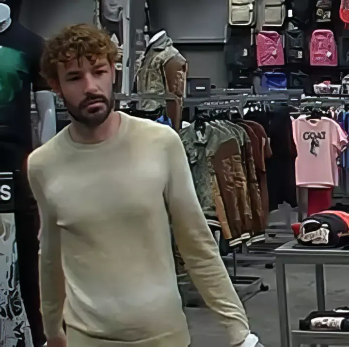 WBRSO Seeks Public's Help Identifying Credit Card Theft Suspect