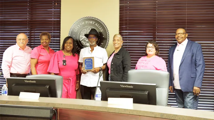 Port Allen Honors Neighbor Who Risked Everything During Devastating House Fire