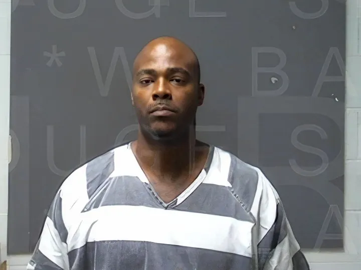 Man Flees WBR Courthouse After Deputies Move to Take Him Into Custody