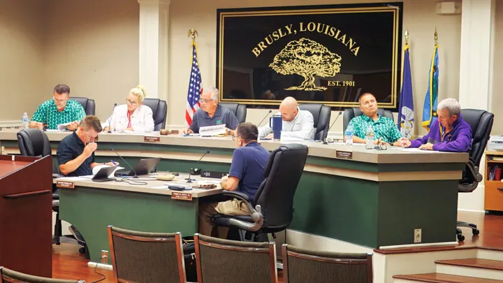 Brusly hires new public works director, switches body cam companies