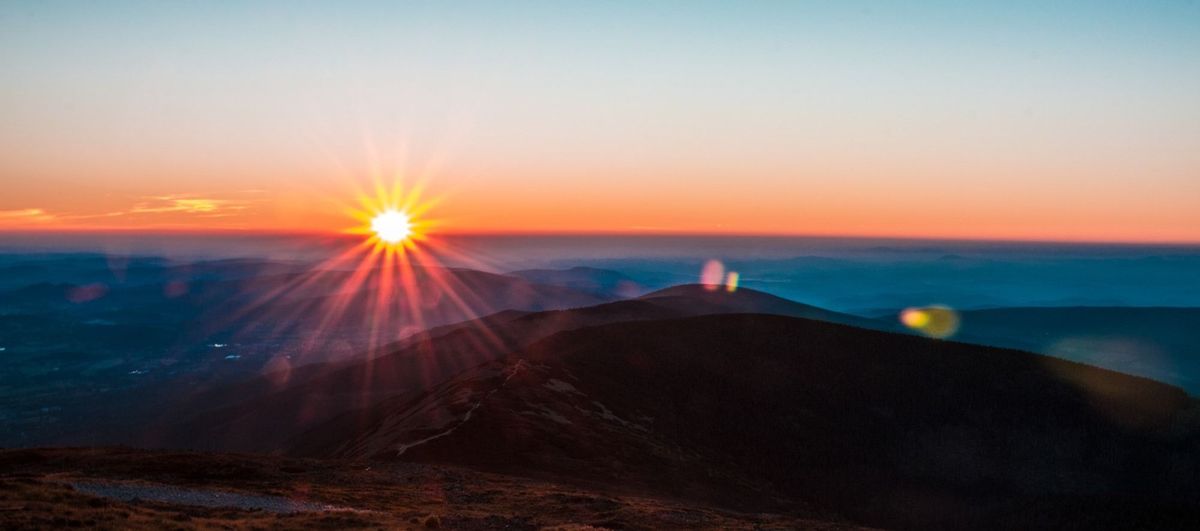 UA Signs Off, GA4 Takes the Spotlight: Navigating Your Analytics Transition