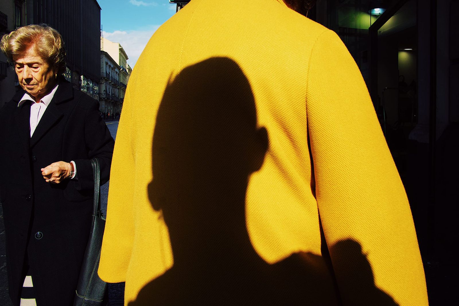 Né sacro né profano. A Catania, Antonio Turchi ci mostra il labile confine tra le parti