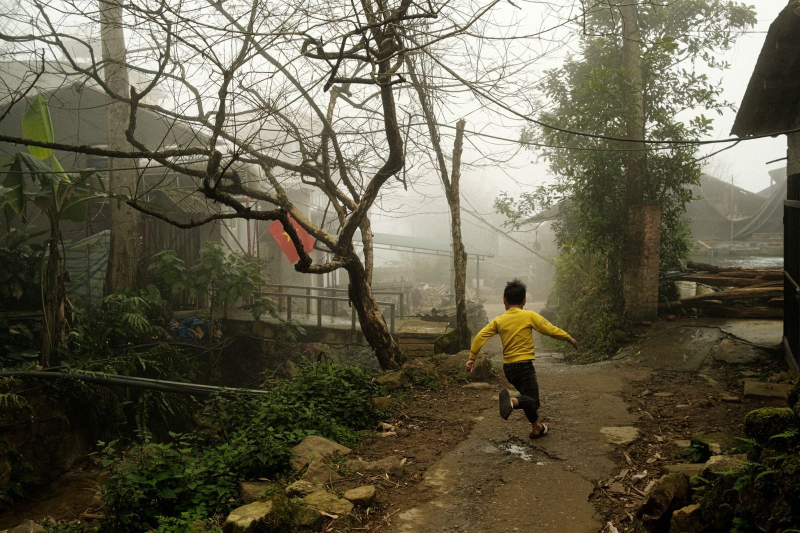 Vietnam, oltre la cartolina: le immagini di Alessandro Scarano fissano un ritratto del paese lontano dai sentieri turistici