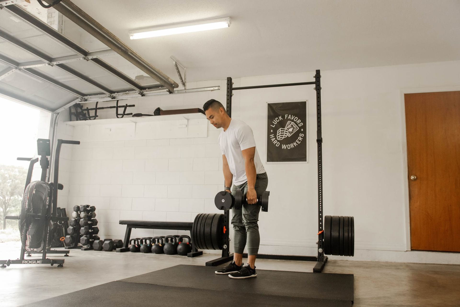 How to Read Workouts (Sets, Reps, Tempo, Weights)
