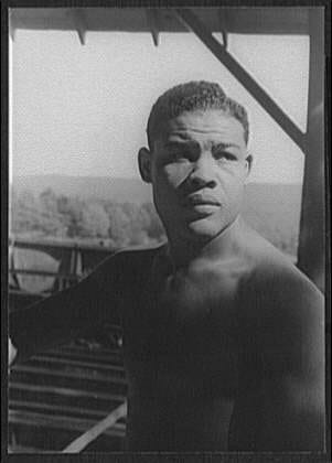 Louis in training — 25 straight defenses followed the Farr fight (Library of Congress, public domain)