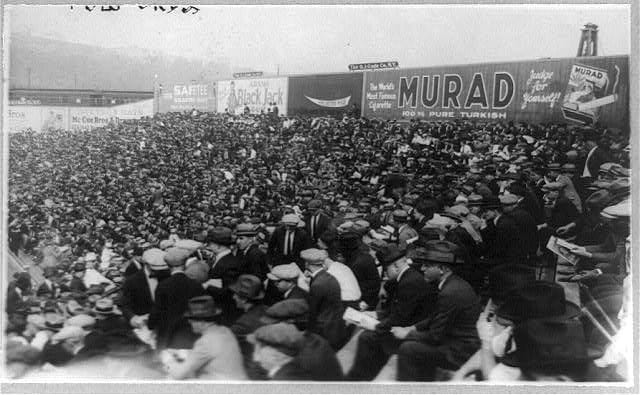 A World Series crowd at the Polo Grounds — the stage for the Shot Heard 'Round the World (Library of Congress, public domain)