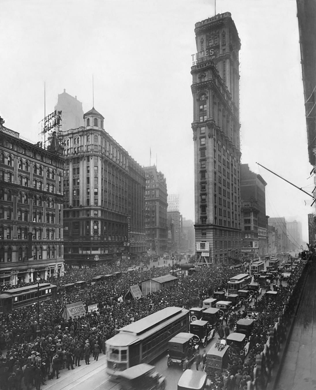 Crowds outside The New York Times building in Times Square follow the 1919 World Series on a remote scoreboard. (Brown Brothers)
