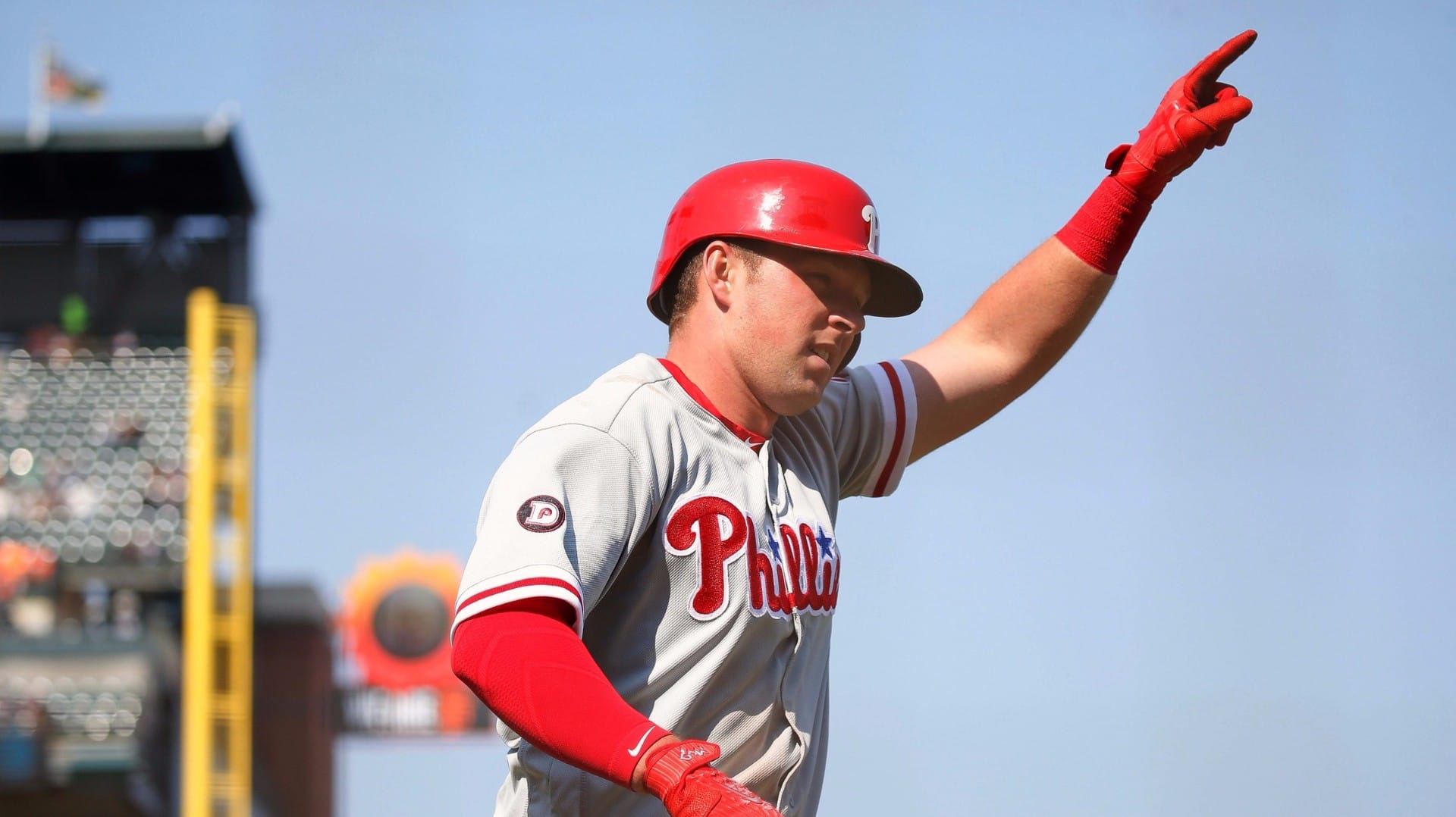Rhys Hoskins rounds the bases for Philadelphia.