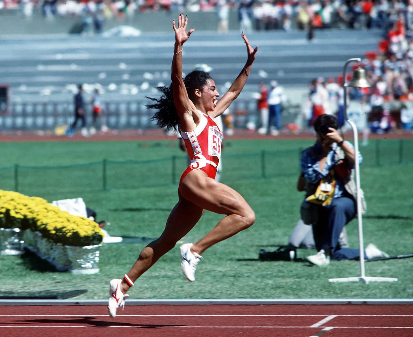 Florence Griffith Joyner wins at Seoul, September 1988.