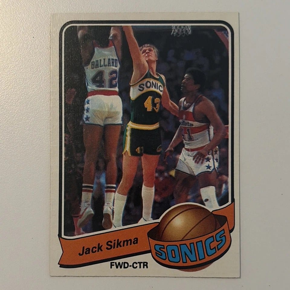 1979-80 Topps Jack Sikma — the stripes never miss a card.